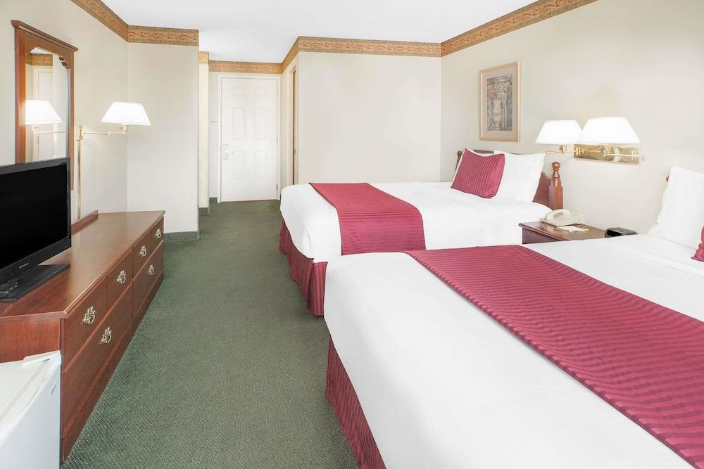 Days Inn By Wyndham Mountain Home Eksteriør billede